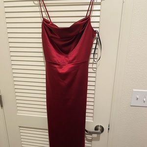Windsor burgundy long high slit dress , SIZE M
